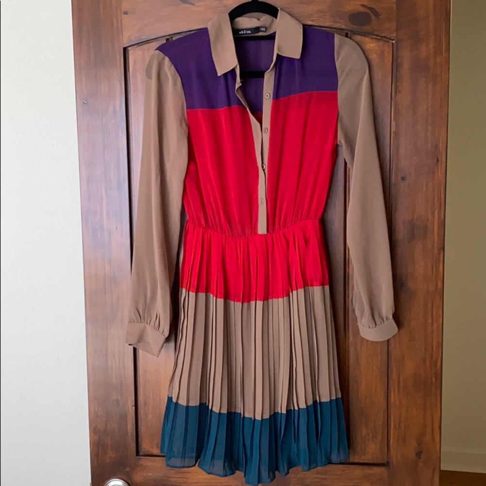Parisian style light spring dress